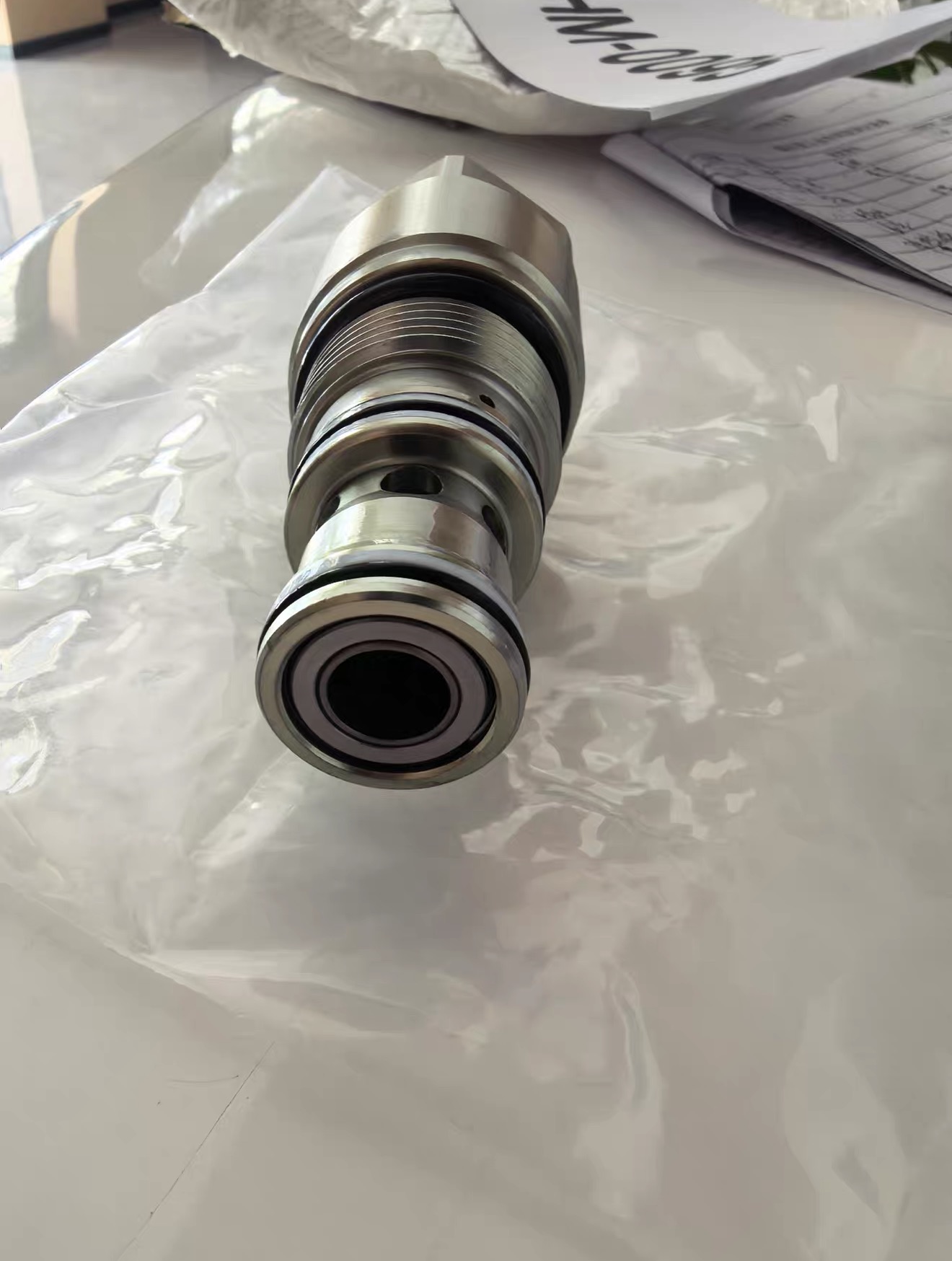 Commercial Kitchen In Home - Rex roth R901096049 balance valve 04522910274000