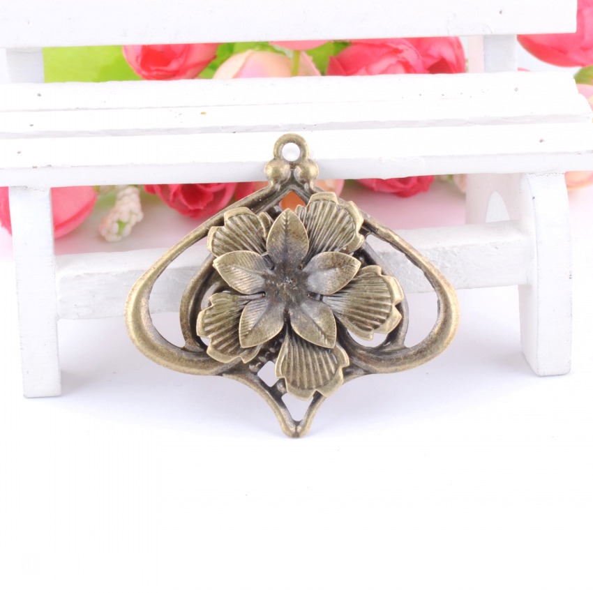 Commercial Kitchen In Home - 20PCs Antique Bronze Filigree Flower Lantern
